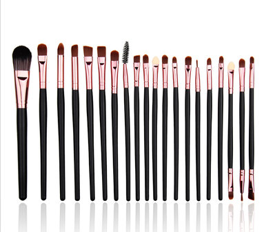 Set van 20 make-up kwasten voor oogschaduw, lippenstift, concealer en foundation